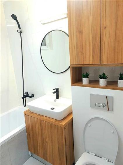 Lux linga Mall 3 camere decomandat cu centrala proprie