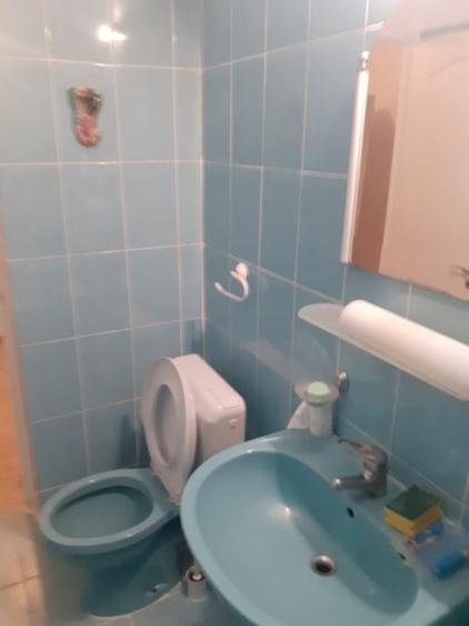 Garsoniera de inchiriat zona Vitan Mall metrou Mihai Bravu
