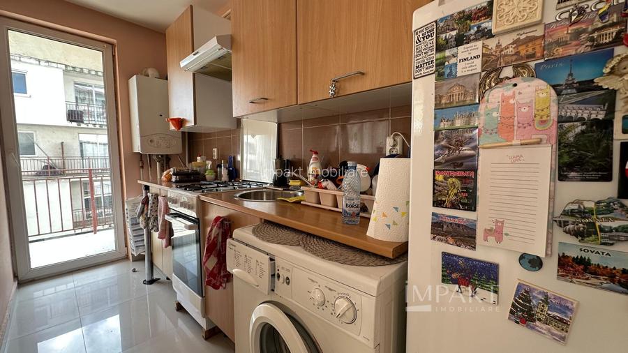 Apartament luminos cu 3 balcoane și loc de parcare | Eroilor, Floresti - 4