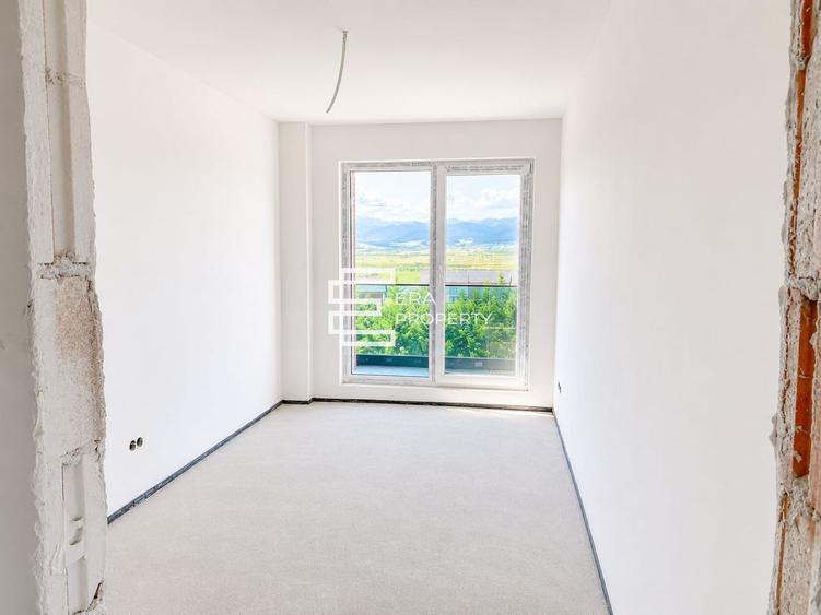 Apartament 3 camere | Etaj 1 | Bloc tip vilă | Cristian | Comision 0%