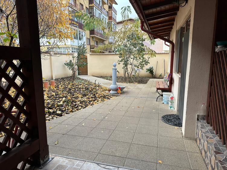 Casa de vanzare Chiajna-Rosu (locatie excelenta)