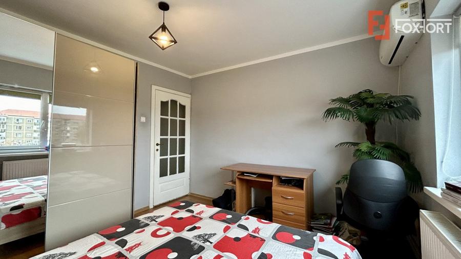 Apartament cu 2 camere, etaj 3 - zona Lipovei