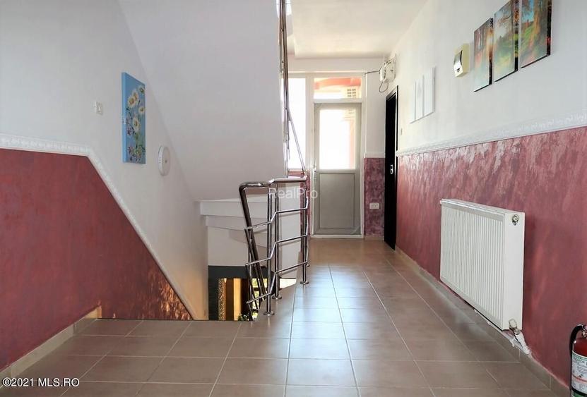 Mamaia Nord - Langa Mare, pensiune la cheie, 11 camere, 9 bai! - 47
