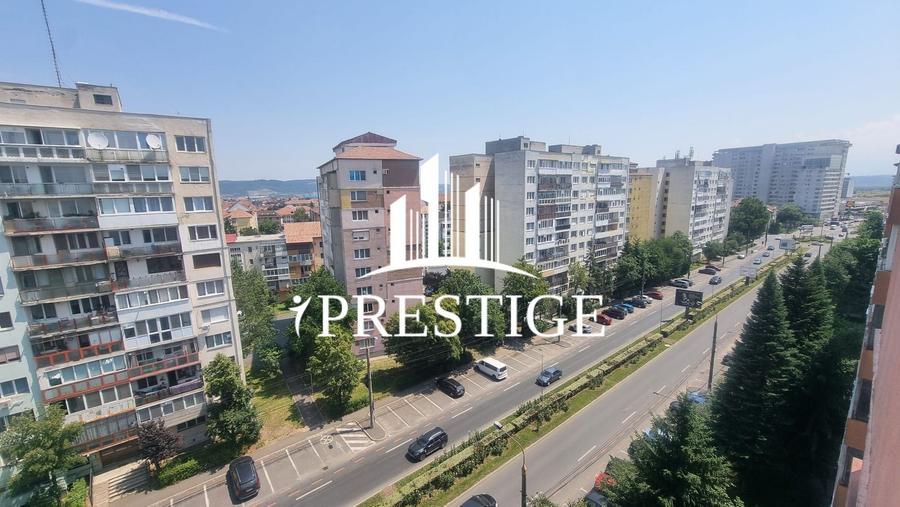 APARTAMENT 4 CAMERE, 2 BĂI, BALCON, PIVNIȚĂ, B-DUL MIHAI VITEAZU