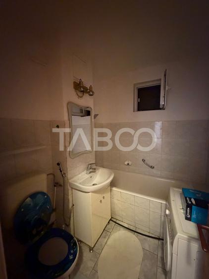 Apartament 3 camere etaj 1 de inchiriat zona Scoala de Inot Sibiu