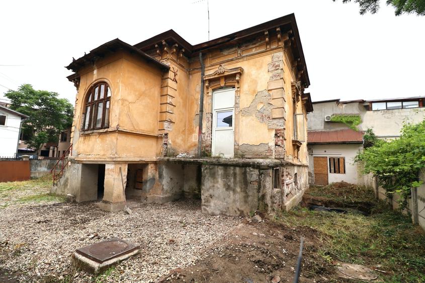 Casă istorică de restaurat Piața Regina Maria – Unirii - 4