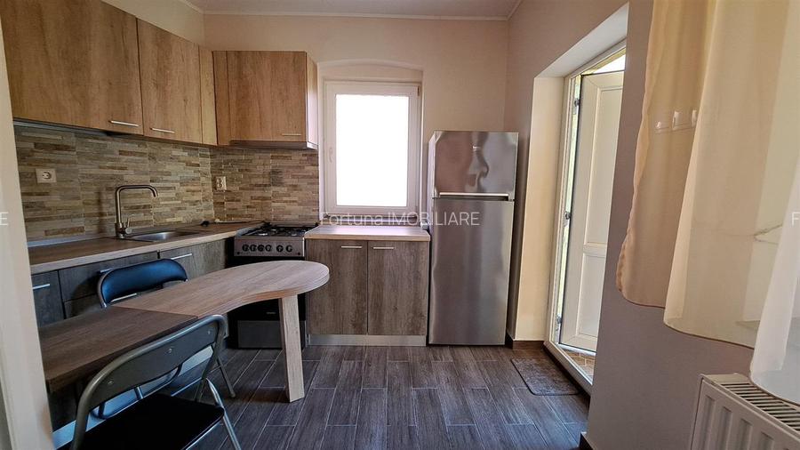 Casa cocheta, 2 camere mobilata si utilata, zona Piata Unirii - 7