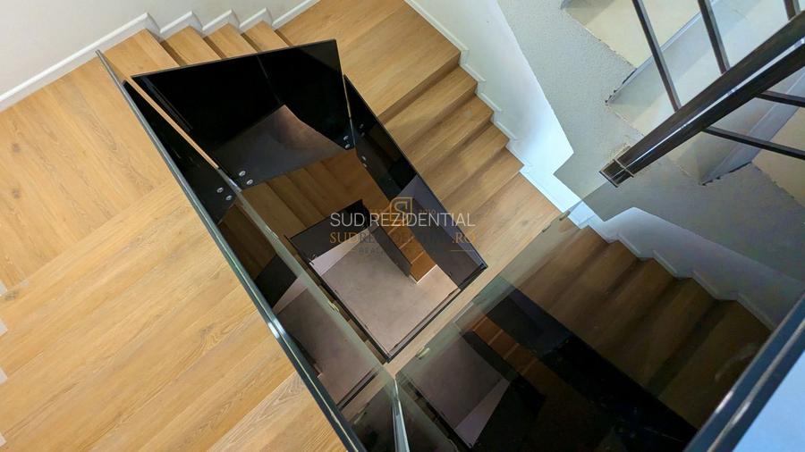 Apartament cu 3 camere, decomandat, terasa 55 mp, Metrou Berceni - 14