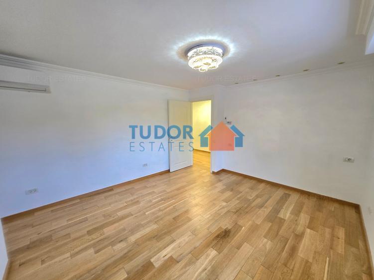 Fully Renovated Family Villa with 3 Bedrooms and 1,000 sqm Garden