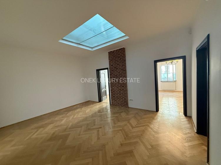 Apartament in vila de vanzare 3 camere ultracentral - 4