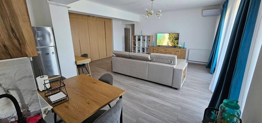 Apartament 2 camere 2 bai