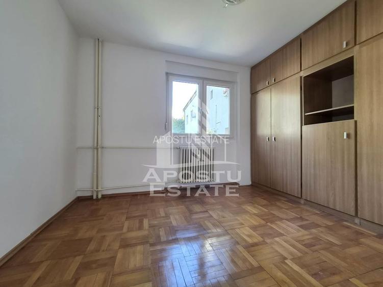 Apartament doua camere,Zona Uta - 2