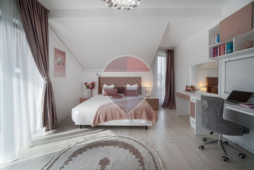 Casă cu personalitate | 204 mp utili | 600 mp teren | Izvor