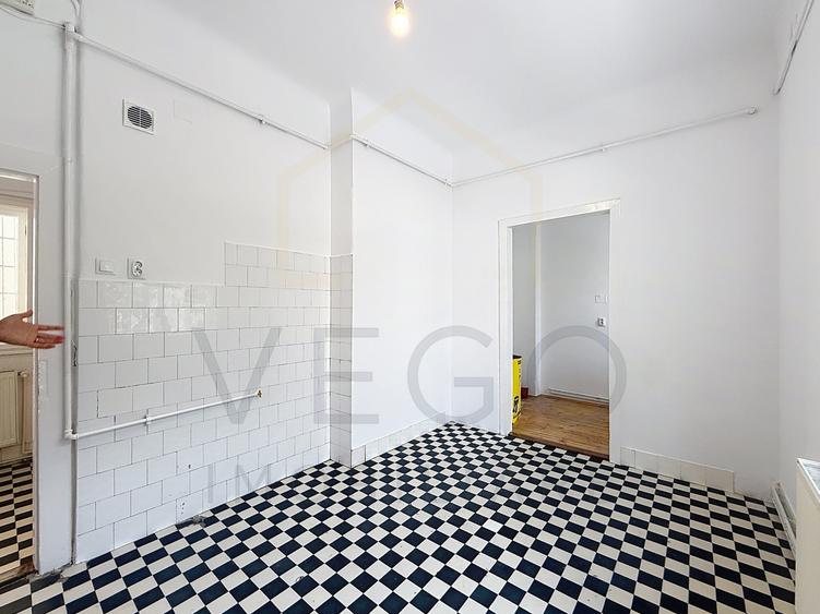 Birou sau locuinta, 4 camere, 143 mp, tip casa, zona Ultracentrala