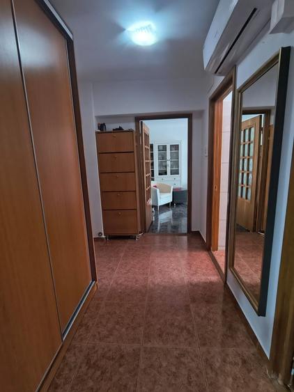 VICTORIA 2 CAMERE, LIBER,MOBILAT 53 MP PRET 125000 EURO