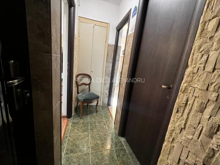 Apartament 1 camera de vanzare Canta