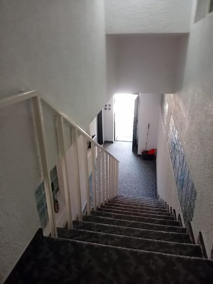Vila spatioasa cu centrala si curte proprie - Parcul Carol