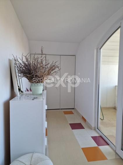 Casă de vânzare  225 mp ,Mărginenii de Sus , DB - 12