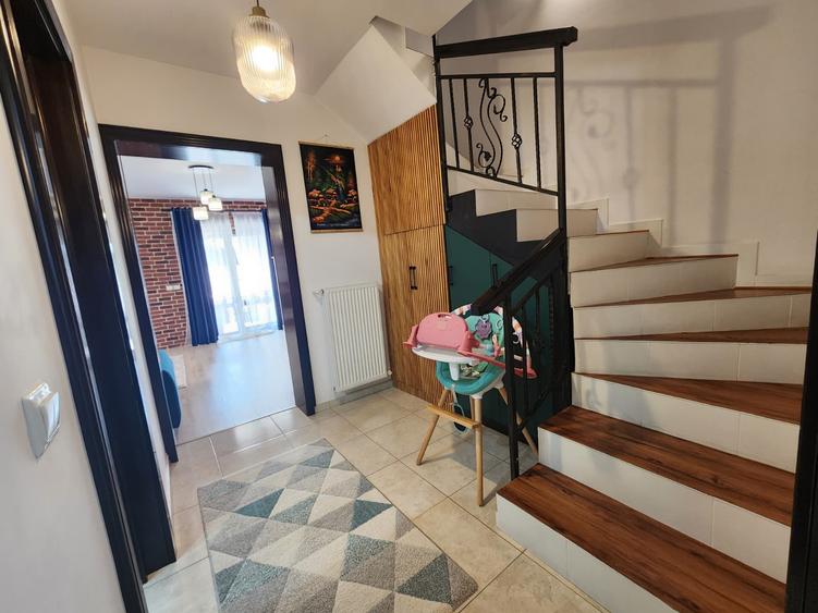 CASA DE VANZARE, 4 CAMERE, 2 BAI, 115 MP UTILI , NICOLINA-STRADA VECHE