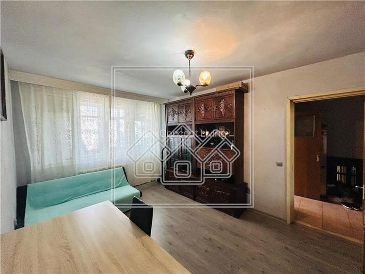 Ap semidecomandat, 2 camere, balcon inchis, 53 mp + 7 mp - M.Viteazu - 15