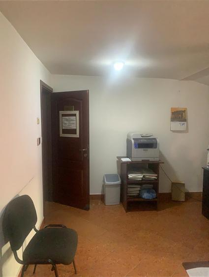 Vanzare  sec 2  Cladire  birouri  P+ 1E, teren 940mp