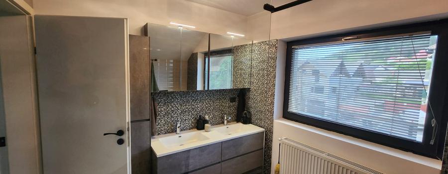 Casa in Sacele zona Turches, 4 camere, 2 bai, P+M,constructie 2018, teren 453 mp