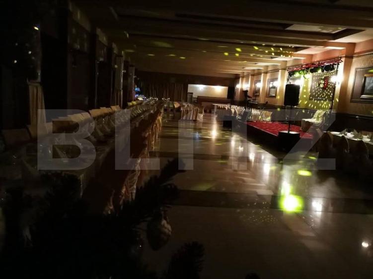 Sală de evenimente – 120 locuri | Bucătărie profesională complet utilată