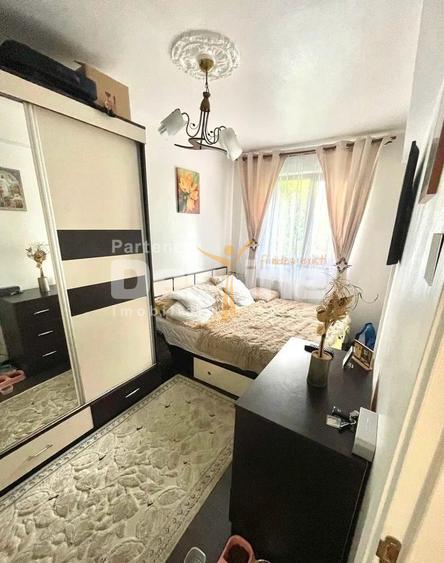 Apartament 3 camere semidecomandat Drumul Taberei