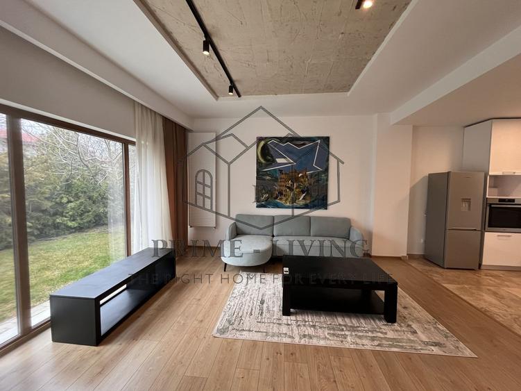 VILA INDIVIDUALA CU 4 CAMERE IN COMPLEX, LA INCHIRIERE IN ZONA PIPERA