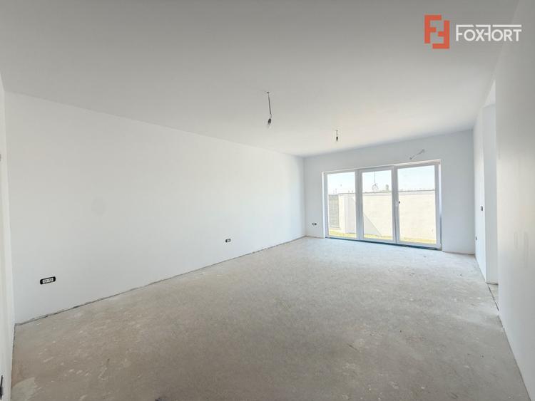 COMISION 0% Apartament cu 4 camere si terasa de 17 mp - Torontalului