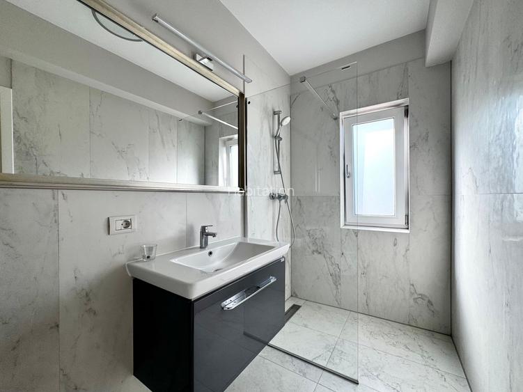 Casa spațioasă, cu teren generos, zona liniștită - in Braytim - 22