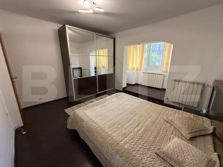 Apartament cu 3 camere, 75 mp, an 1990, zona Cantacuzino
