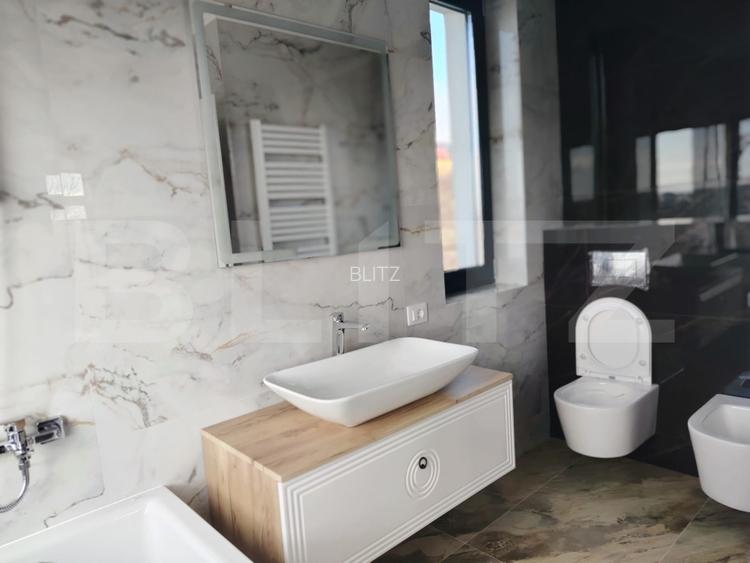 Reședință 130 mp, teren 432 mp, zona Bârnova - 12