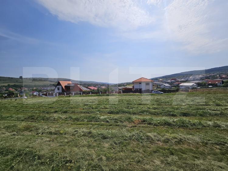 Terenul perfect! 1705 mp, pentru un duplex si o casa individuala, Chinteni!