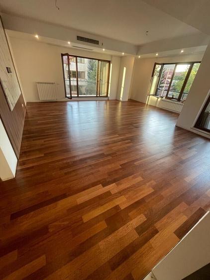 VANZARE 3 CAMERE FLOREASCA LAC