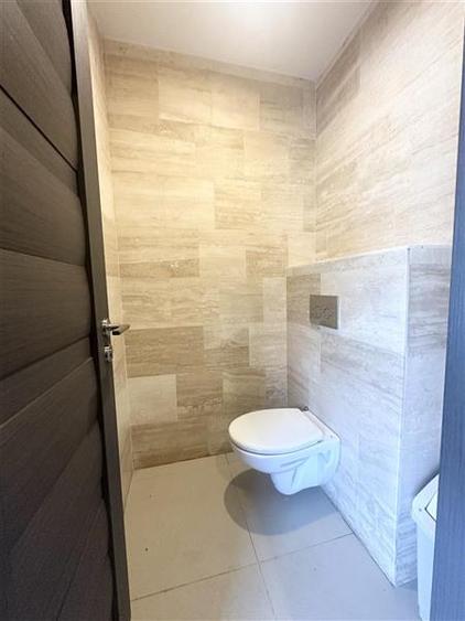 Spatiu Comercial Eforie Nord 160 mp, Situat in Zona Foarte buna, Trafic Intens,