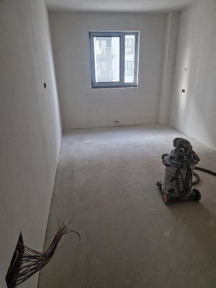 Apartament 3 camere decomandat toate utilitatile! Cadastru si intabulare!