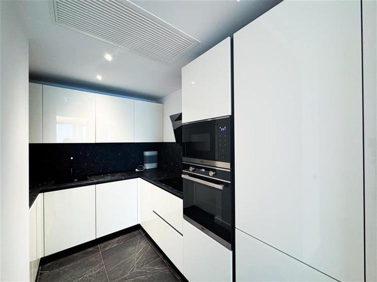 Apartament 3 camere de vanzare One Herastrau Towers