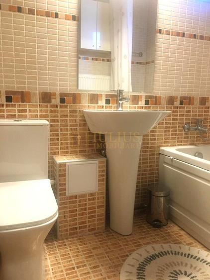Apartament in zona Victor Babes