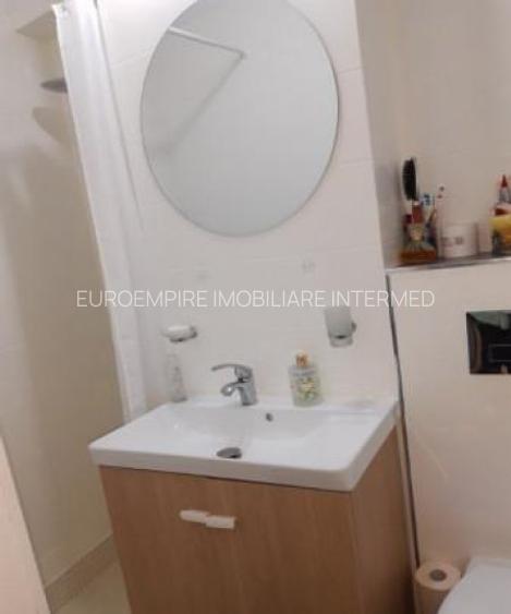 Apartament 3 camere de vanzare zona Centru - 16