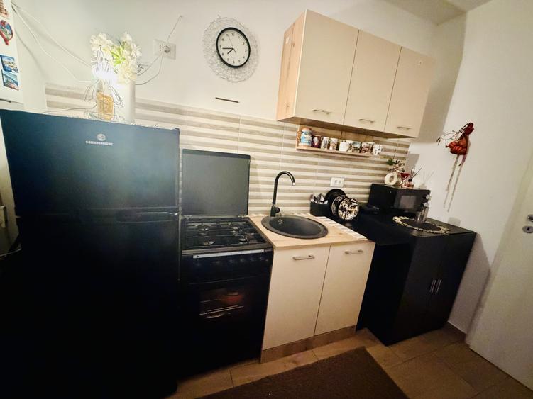 Apartament 2 camere Str Tineretului mobilat și utilat complet zona liniștită