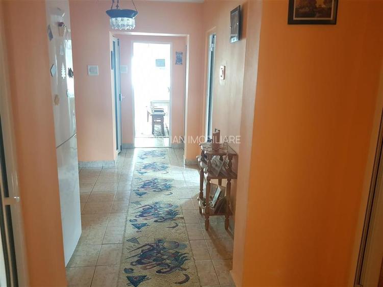 3 camere, decomandat, SEMIMOBILAT, 68 mp, GARII - 5