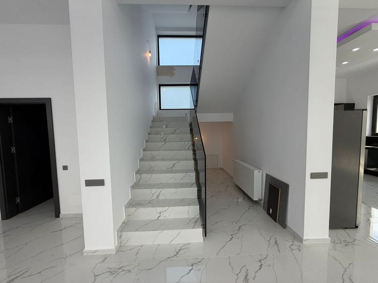 Vila premium 5 camere | zona Iancu Nicolae | prima inchiriere