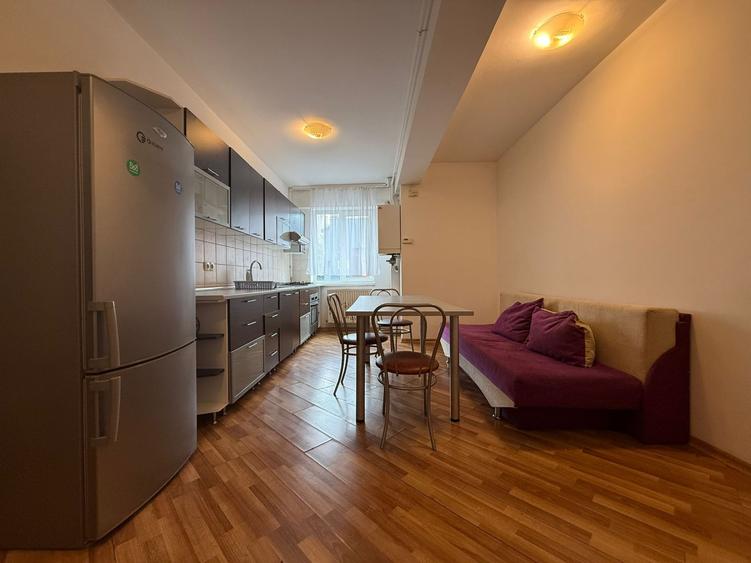 Apartament cu 3 camere I Decomandat I Zona Mărăști