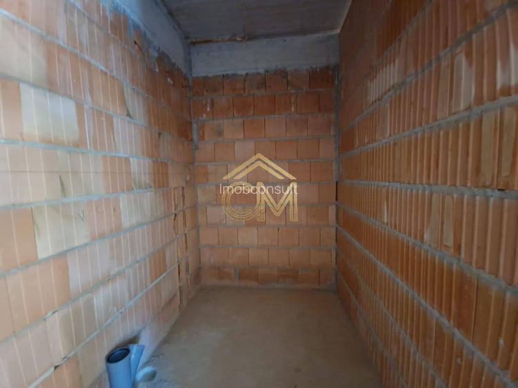 Apartament 3 Camere- 66,5 MPU-Parter-Terasa-Parcare - 3