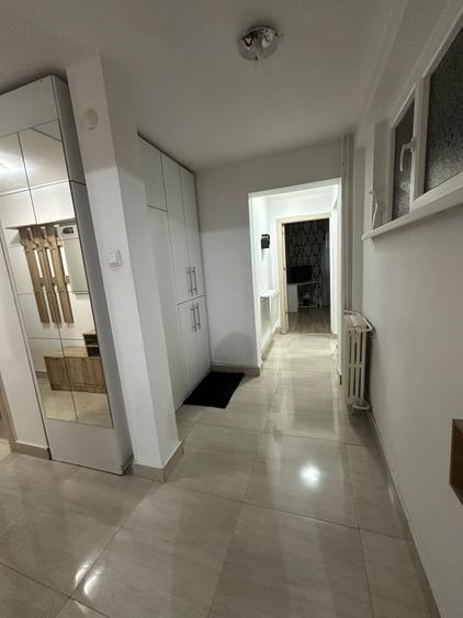 Apartament 2 camere de închiriat – Valea Ialomiței | Metrou la ieșirea din bloc