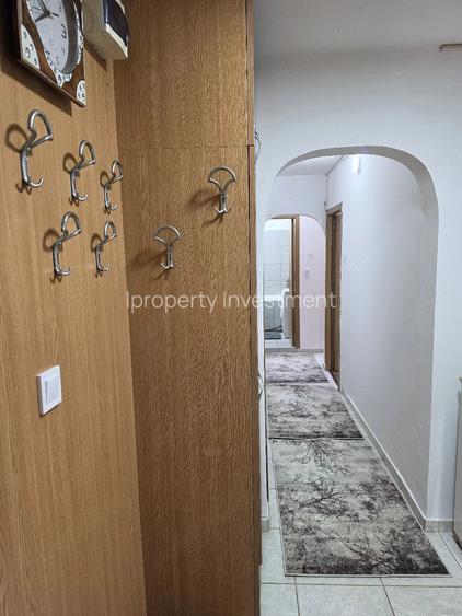 Închiriere Apartament 3 camere în Aparatorii Patriei - 3
