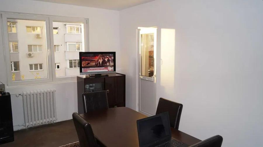 Mihai Bravu Calea Vitan, 2 bai, renovat, AC, acte ok, posib. centrala