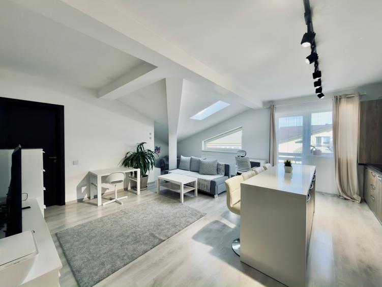Apartament cu 2 camere de vanzare in Sanpetru la Subcetate cu loc de parcare