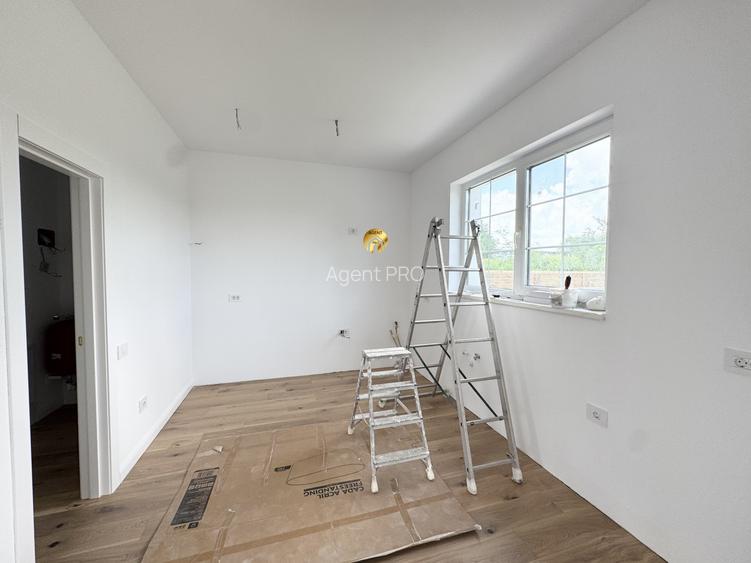 Vila Individuala P+1+M - Arhitectura Deosebita - 468mp Teren - Otopeni Central - 10